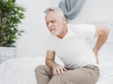 Osteoporóza nebolí, následky ano. Jak odhalit řídnutí kostí včas?
